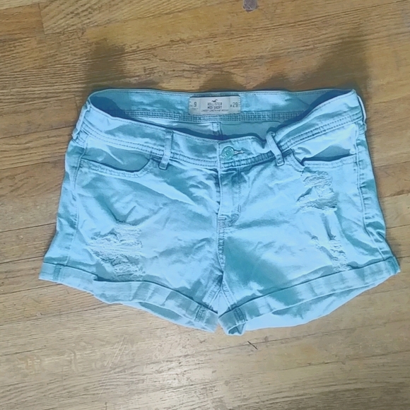 Ripped jean shorts - Picture 1 of 1